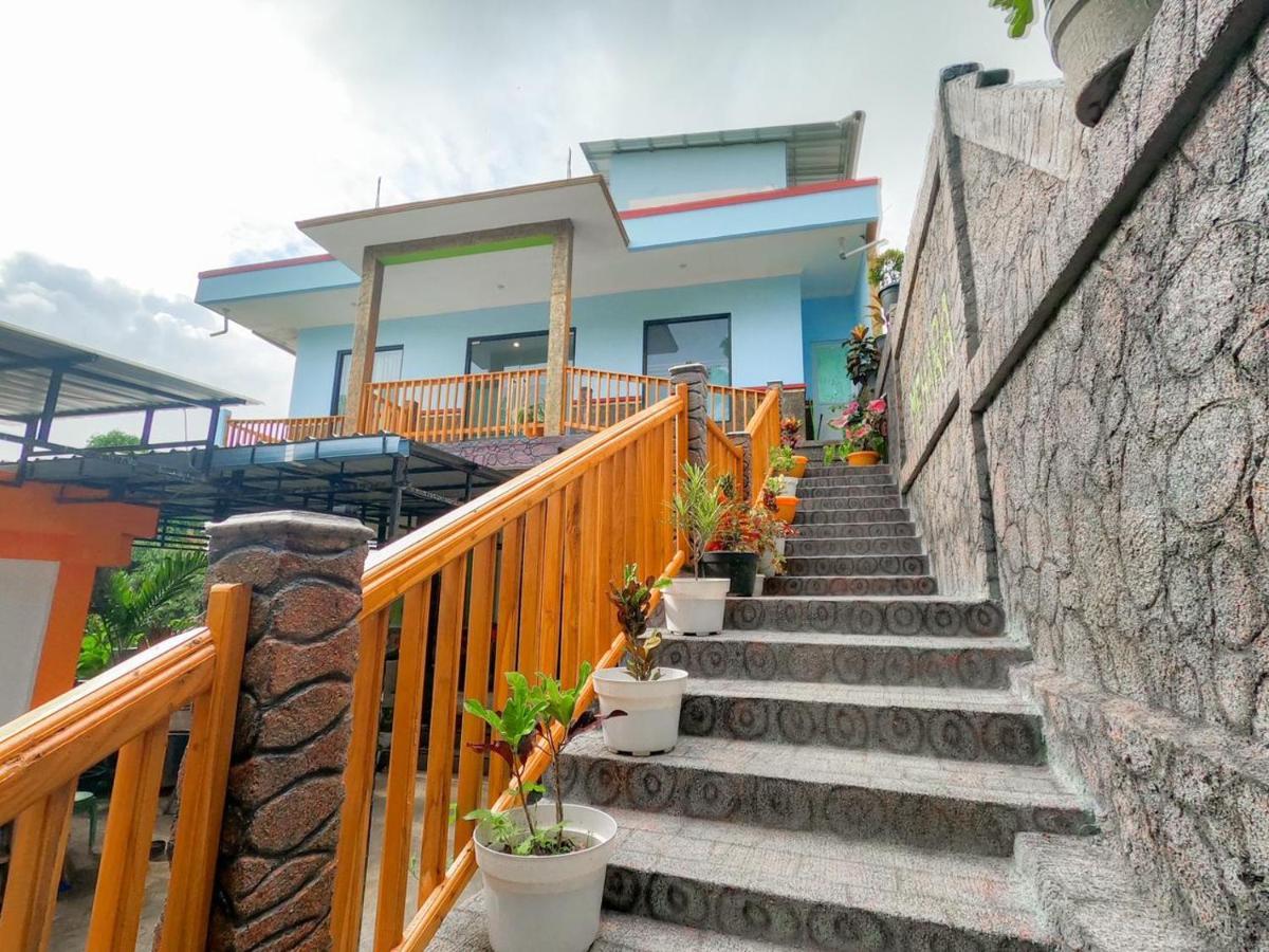 Hotel Mehara Labuan Bajo Eksteriør bilde